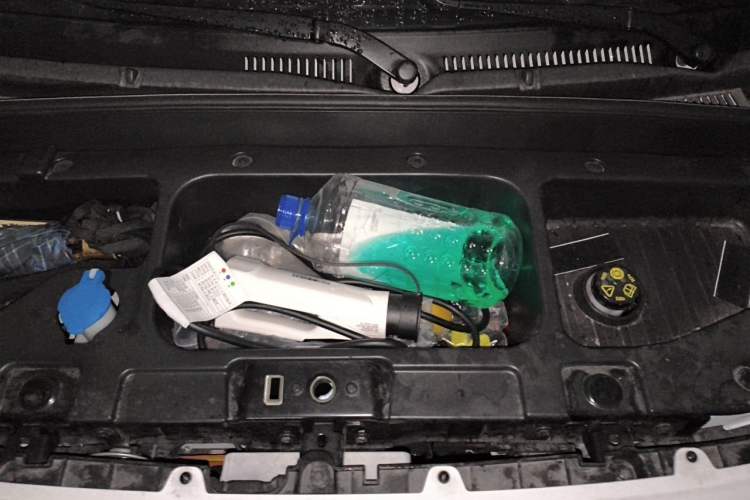 Used Geely Galaxy Panda 2025 210km Panda Rider Engine Bay