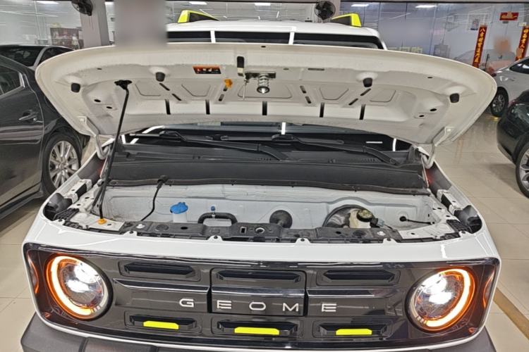 Used Geely Galaxy Panda 2025 210km Panda Rider Engine Bay