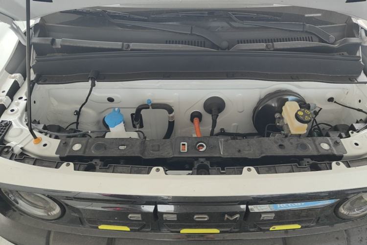 Used Geely Galaxy Panda 2025 210km Panda Rider Engine Bay