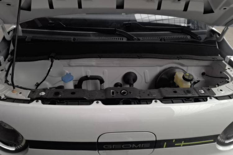 Used Geely Galaxy Panda 2025 210 km – Yuanqi Bear Engine Bay
