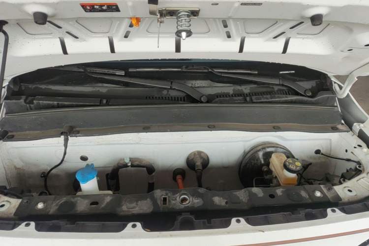 Used Geely Galaxy Panda 2025 210 km – Yuanqi Bear Engine Bay
