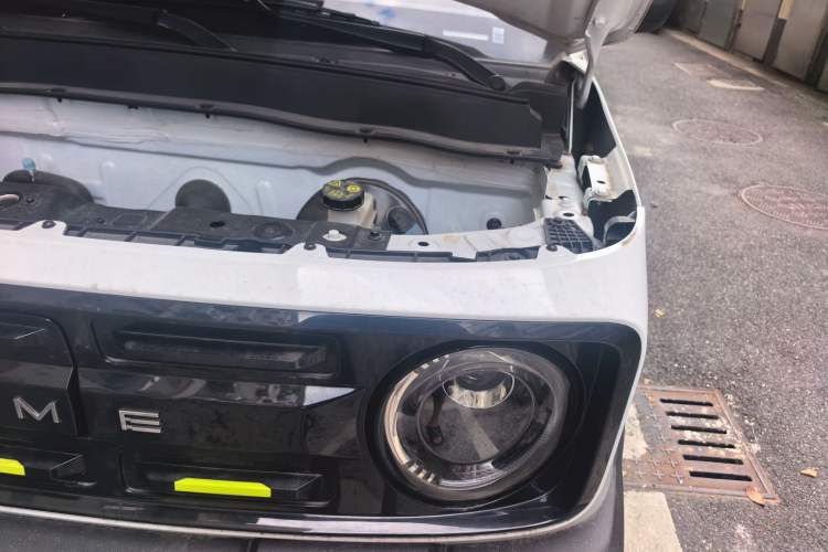 Used Geely Galaxy Panda 2025 210km Panda Rider Engine Bay Left