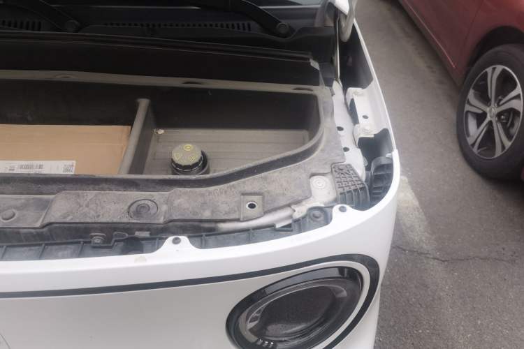 Used Geely Galaxy Panda 2025 210km Panda Kart Engine Bay Left