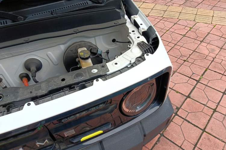 Used Geely Galaxy Panda 2025 210km Panda Rider Engine Bay Left