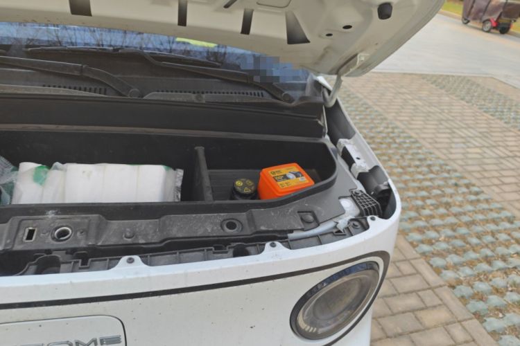 Used Geely Galaxy Panda 2025 210km Panda Kart Engine Bay Left