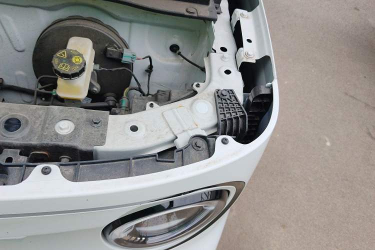 Used Geely Galaxy Panda 2025 210km Panda Kart Engine Bay Left