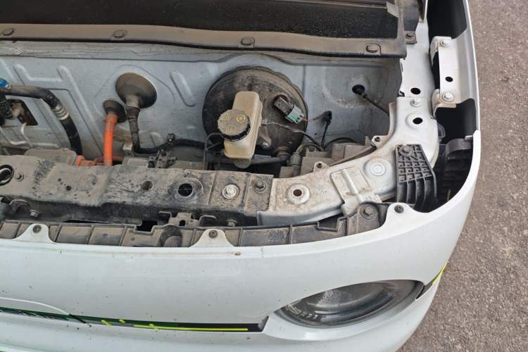 Used Geely Galaxy Panda 2025 210 km – Yuanqi Bear Engine Bay Left
