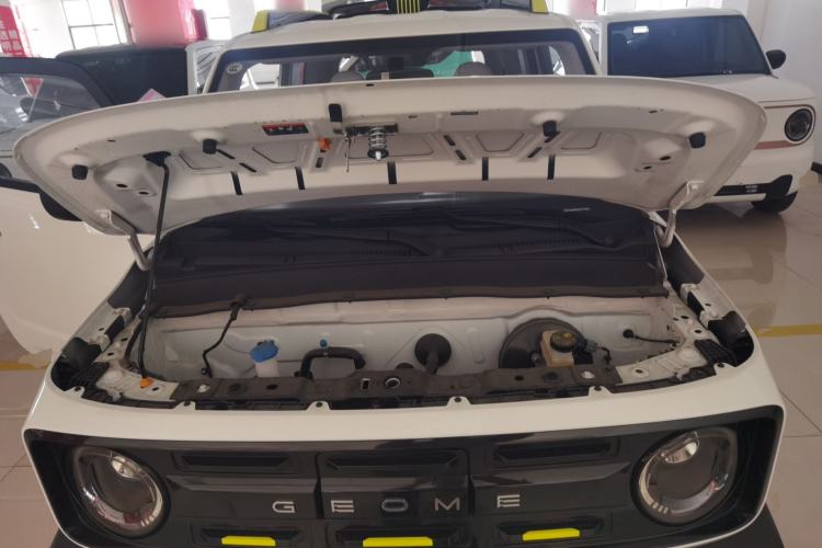 Used Geely Galaxy Panda 2025 210km Panda Rider Engine Bay