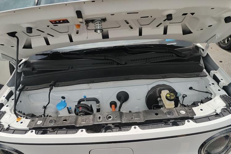 Used Geely Galaxy Panda 2025 210km Panda Kart Engine Bay