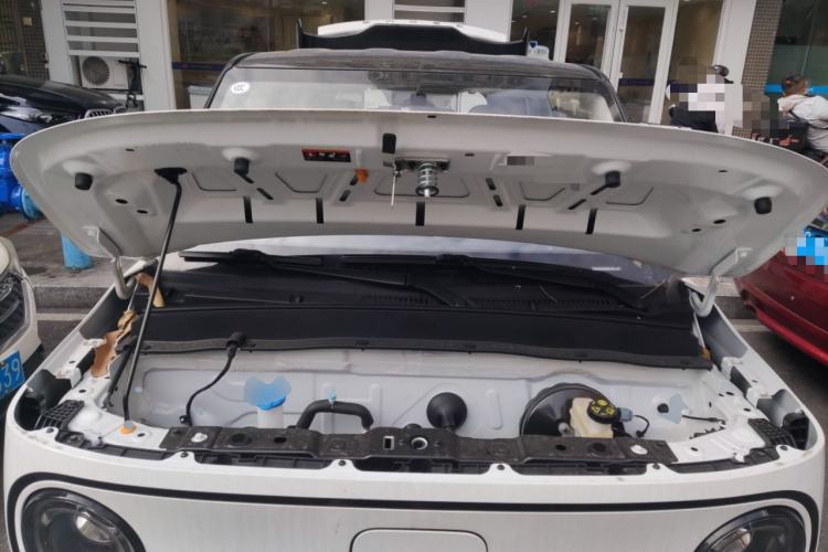 Used Geely Galaxy Panda 2025 210km Panda Kart Engine Bay