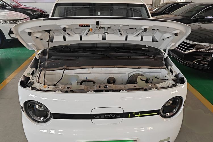 Used Geely Galaxy Panda 2025 210 km – Yuanqi Bear Engine Bay