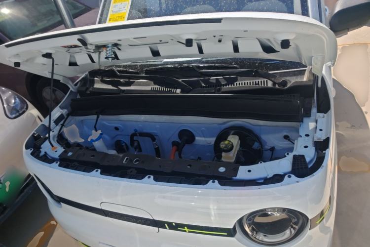 Used Geely Galaxy Panda 2025 210 km – Yuanqi Bear Engine Bay