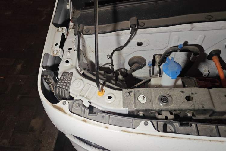 Used Geely Galaxy Panda 2025 210 km – Yuanqi Bear Engine Bay Right