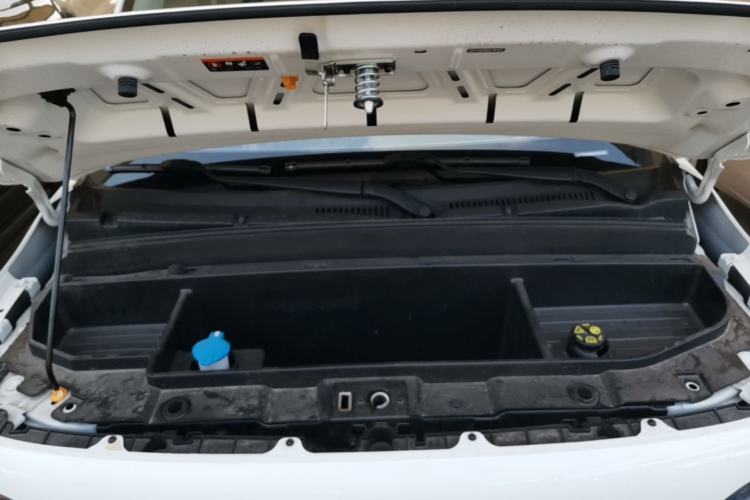 Used Geely Galaxy Panda 2025 210 km – Yuanqi Bear Engine Bay