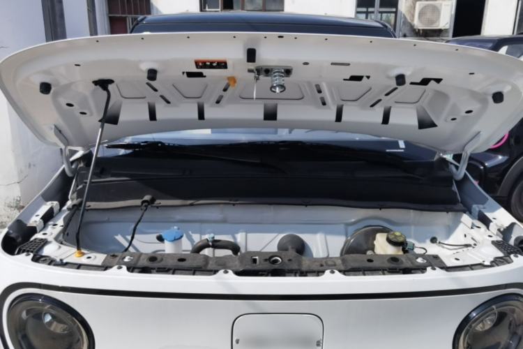 Used Geely Galaxy Panda 2025 210km Panda Kart Engine Bay