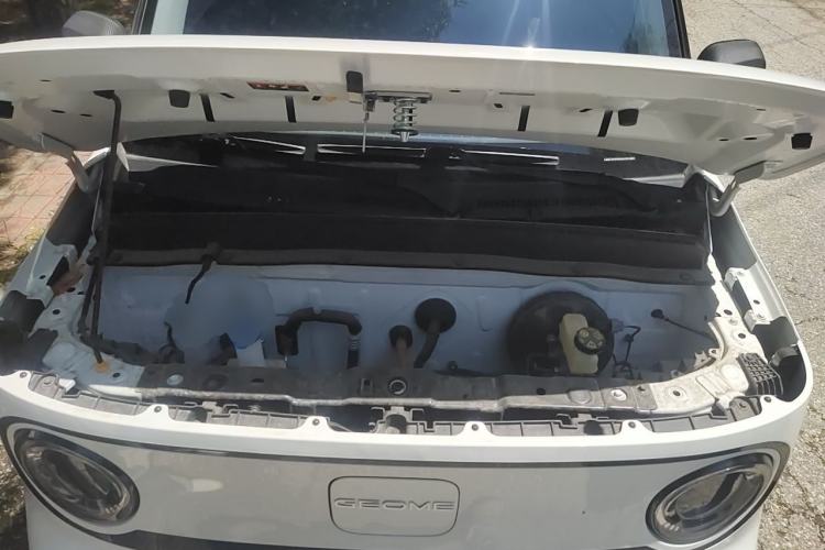 Used Geely Galaxy Panda 2025 210km Panda Kart Engine Bay