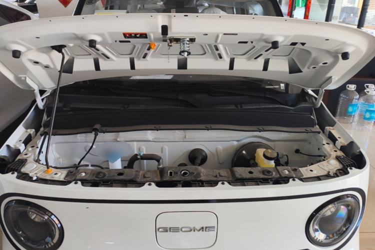 Used Geely Galaxy Panda 2025 210km Panda Kart Engine Bay