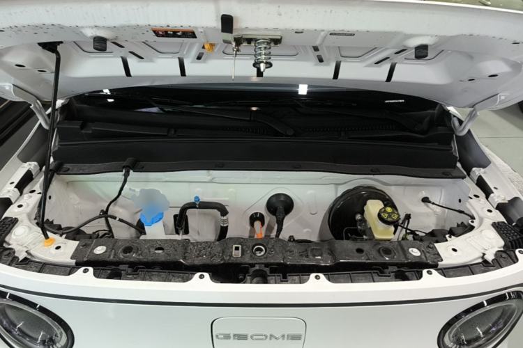Used Geely Galaxy Panda 2025 210km Panda Kart Engine Bay