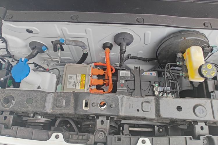 Used Geely Galaxy Panda 2025 210km Panda Kart Engine Bay