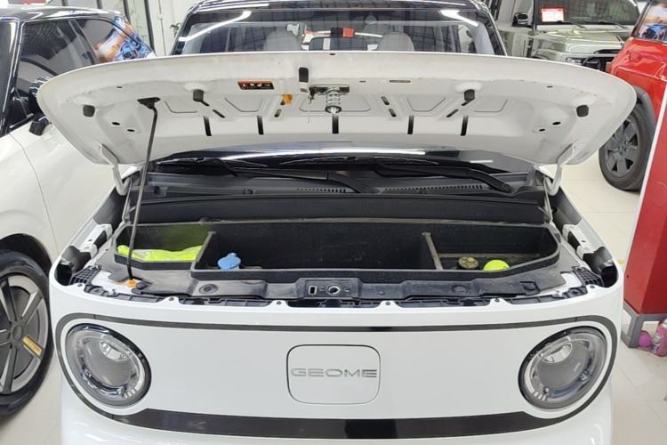 Used Geely Galaxy Panda 2025 210km Panda Kart Engine Bay