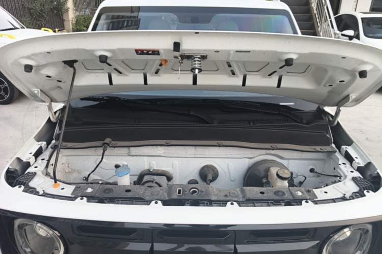 Used Geely Galaxy Panda 2025 210km Panda Rider Engine Bay