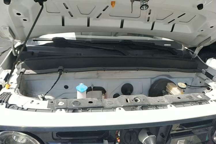 Used Geely Galaxy Panda 2025 210km Panda Rider Engine Bay