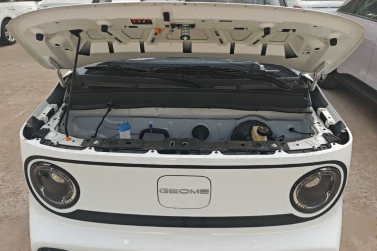 Used Geely Galaxy Panda 2025 210km Panda Kart Engine Bay