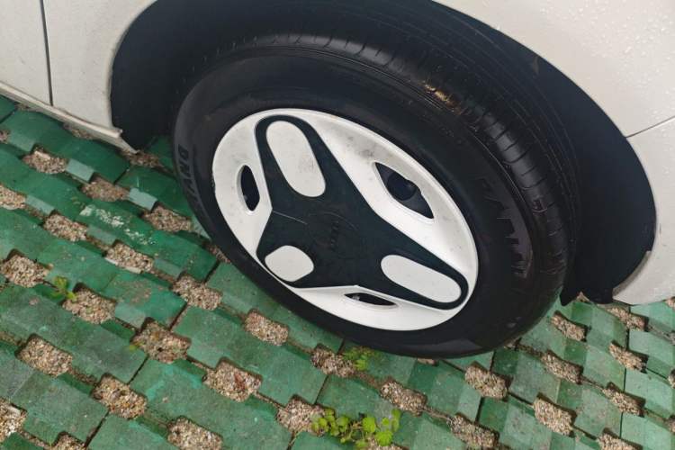 Used Geely Galaxy Panda 2025 210 km – Yuanqi Bear Exterior 1