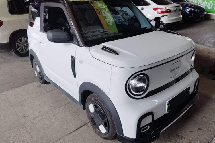 Used Geely Galaxy Panda 2025 210km Panda Kart Exterior 1