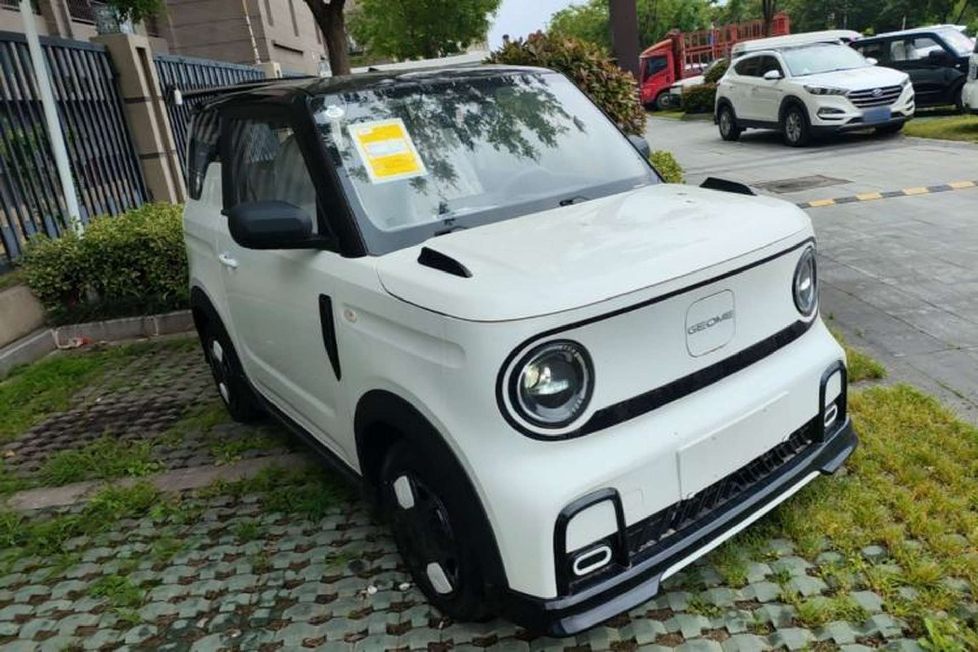 Used Geely Galaxy Panda 2025 210km Panda Kart Exterior 1