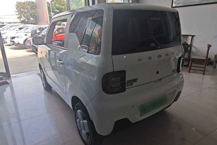 Used Geely Galaxy Panda 2025 210 km – Yuanqi Bear Exterior 2