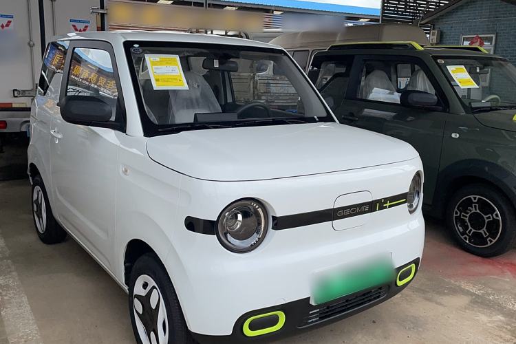 Used Geely Galaxy Panda 2025 210 km – Yuanqi Bear Exterior 2