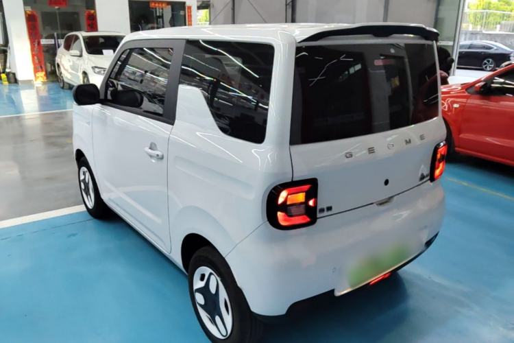 Used Geely Galaxy Panda 2025 210 km – Yuanqi Bear Exterior 2