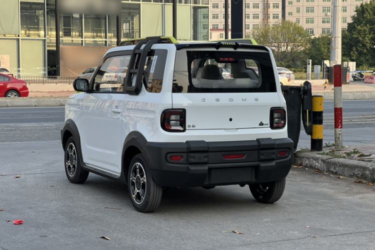 Used Geely Galaxy Panda 2025 210km Panda Rider Exterior 3
