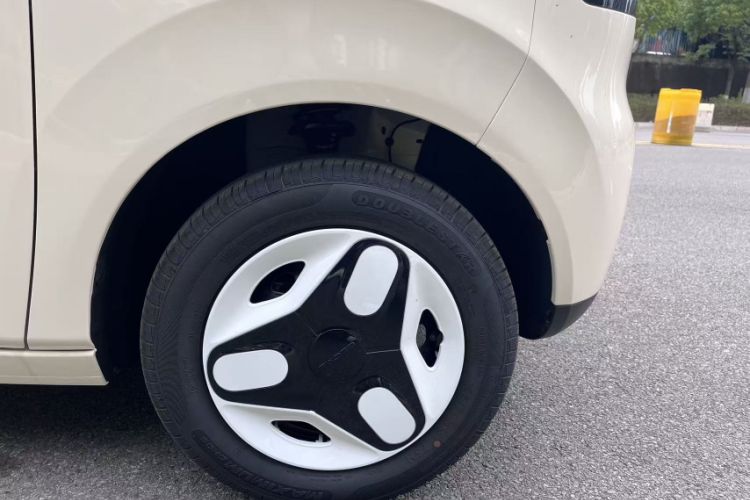 Used Geely Galaxy Panda 2025 210 km – Yuanqi Bear Exterior 3