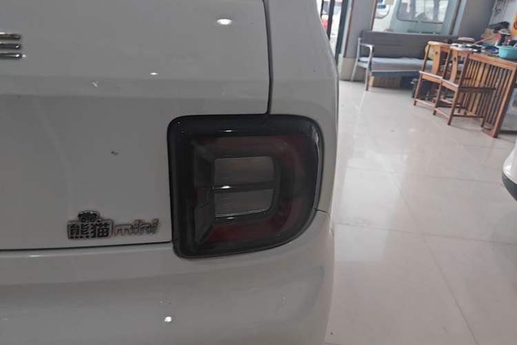 Used Geely Galaxy Panda 2025 210 km – Yuanqi Bear Exterior 3
