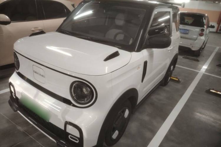 Used Geely Galaxy Panda 2025 210km Panda Kart Exterior 3