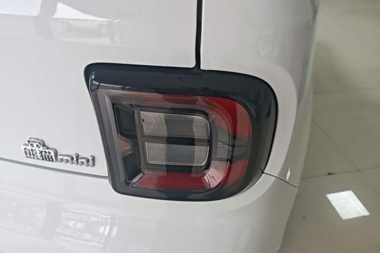 Used Geely Galaxy Panda 2025 210 km – Yuanqi Bear Exterior 3