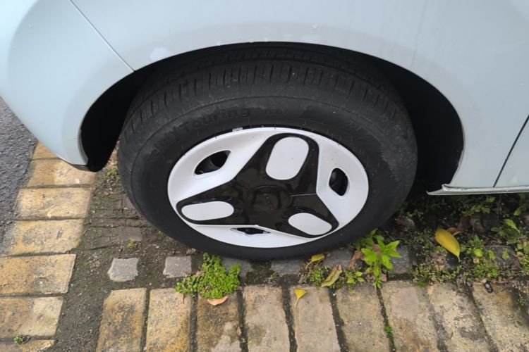 Used Geely Galaxy Panda 2025 210 km – Yuanqi Bear Exterior 4