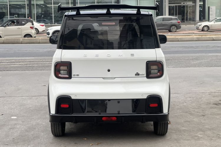 Used Geely Galaxy Panda 2025 210km Panda Kart Exterior 4