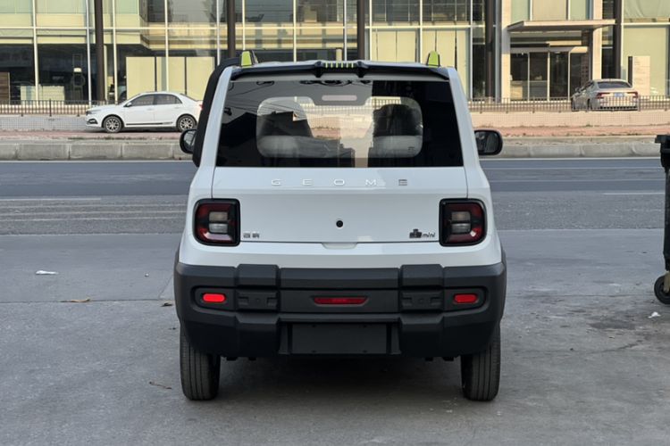 Used Geely Galaxy Panda 2025 210km Panda Rider Exterior 4
