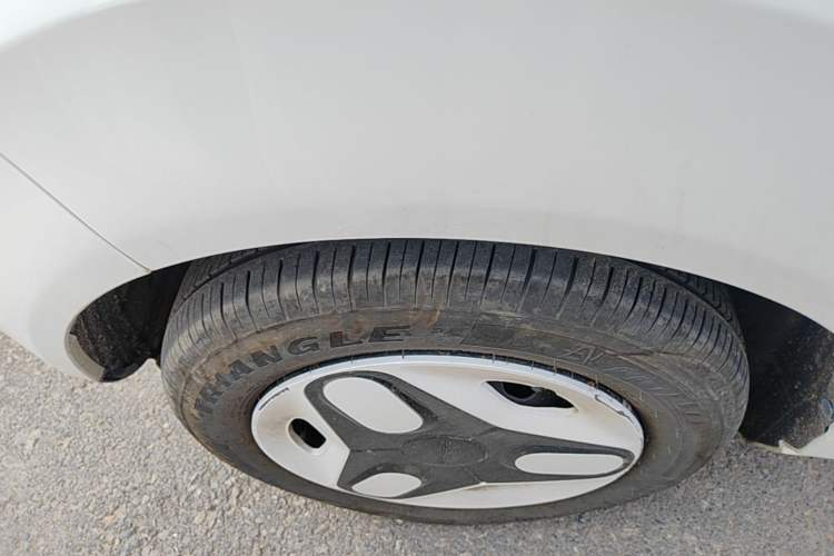 Used Geely Galaxy Panda 2025 210 km – Yuanqi Bear Exterior 4