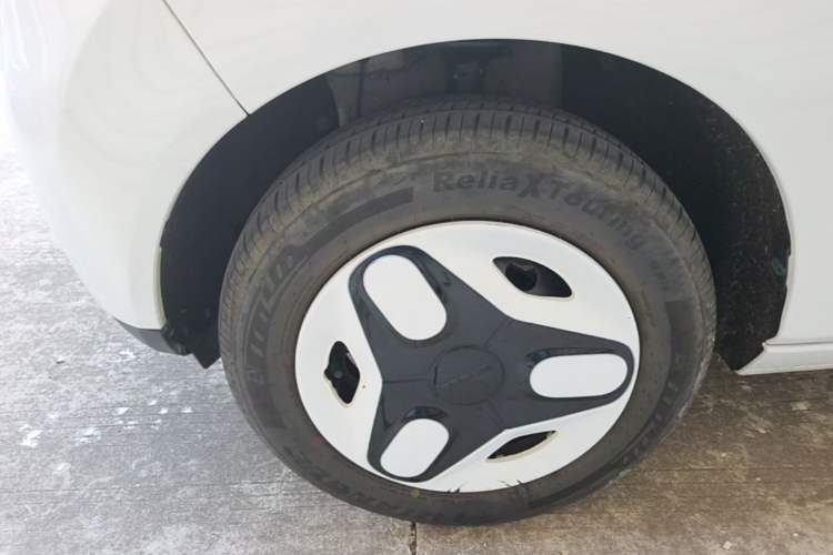 Used Geely Galaxy Panda 2025 210 km – Yuanqi Bear Exterior 4