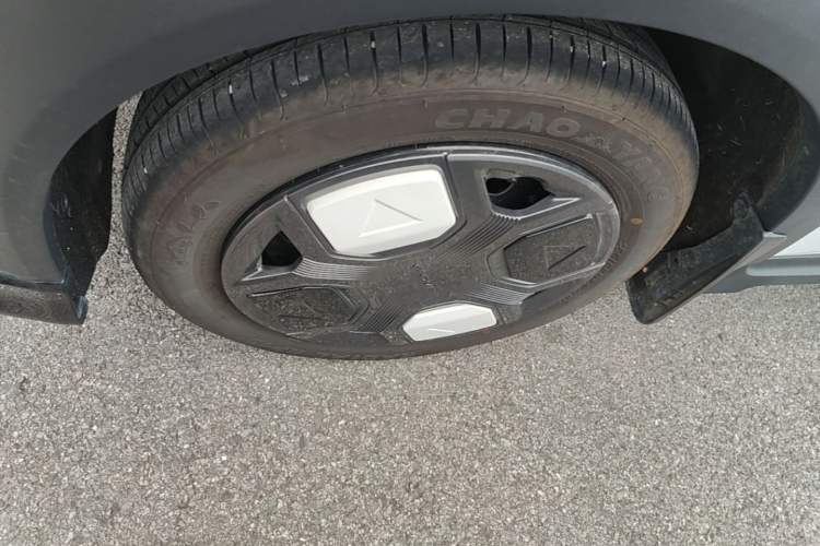 Used Geely Galaxy Panda 2025 210km Panda Kart Exterior 4