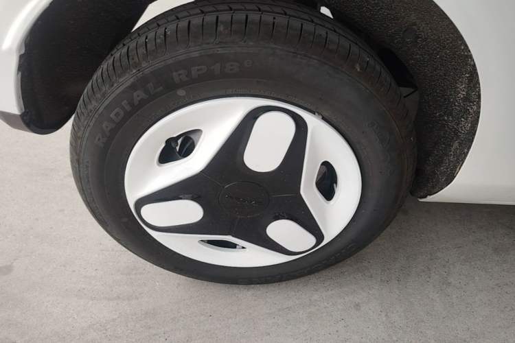 Used Geely Galaxy Panda 2025 210 km – Yuanqi Bear Exterior 5