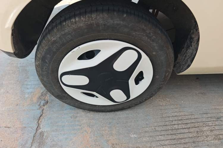 Used Geely Galaxy Panda 2025 210 km – Yuanqi Bear Exterior 5