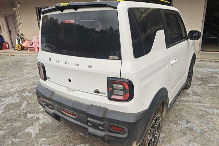 Used Geely Galaxy Panda 2025 210km Panda Rider Exterior 5