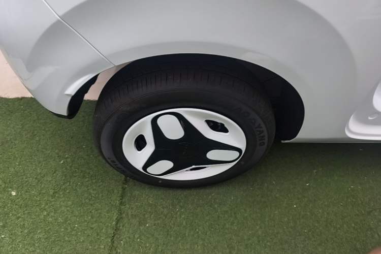 Used Geely Galaxy Panda 2025 210 km – Yuanqi Bear Exterior 5