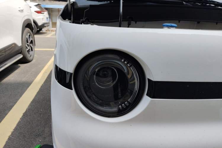 Used Geely Galaxy Panda 2025 210 km – Yuanqi Bear Exterior 6