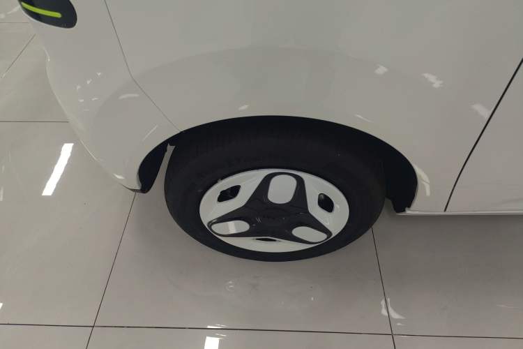 Used Geely Galaxy Panda 2025 210 km – Yuanqi Bear Exterior 7
